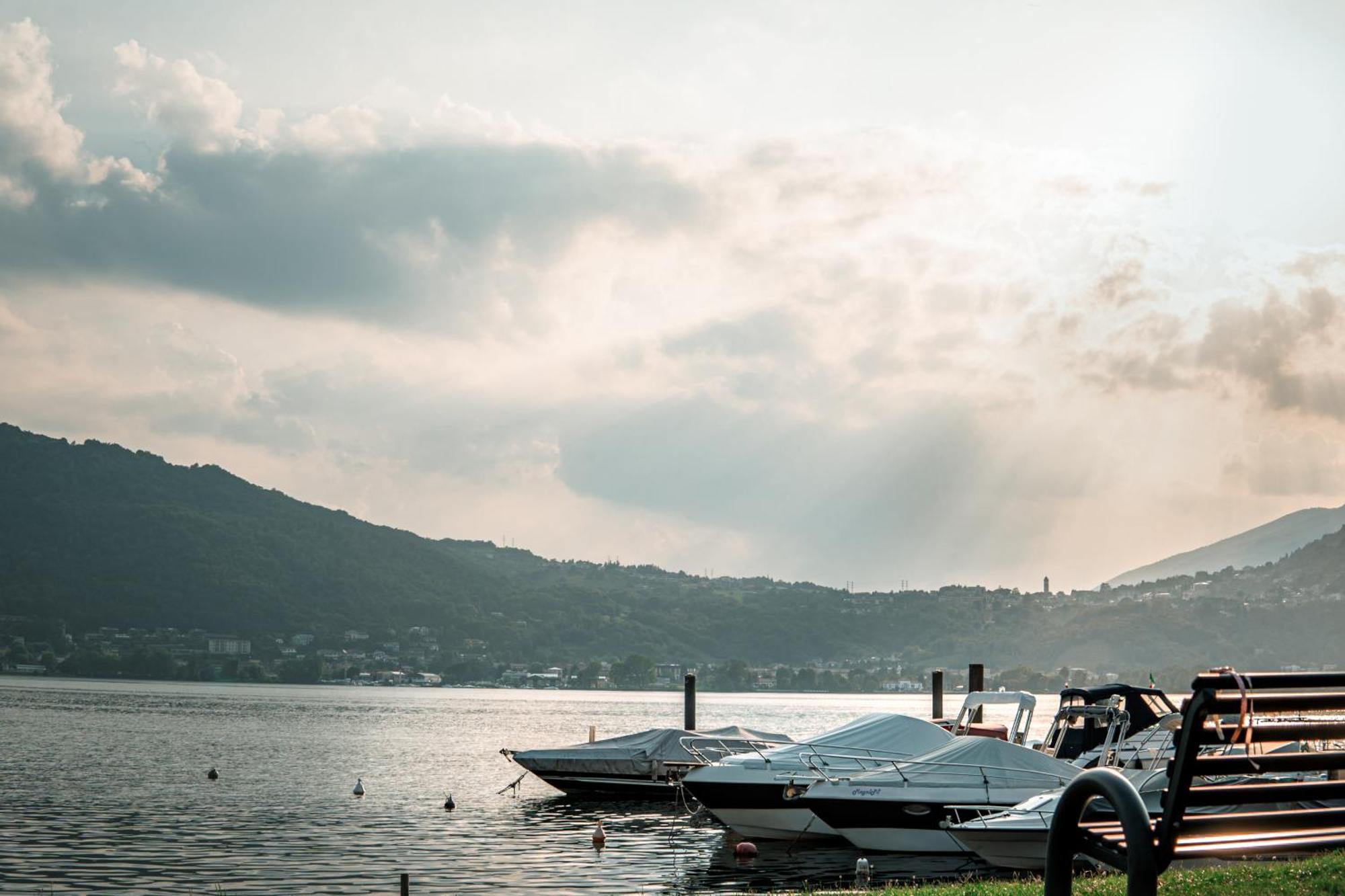Lake House Vercurago ภายนอก รูปภาพ